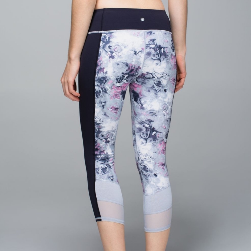 Lululemon If You're Lucky Crop